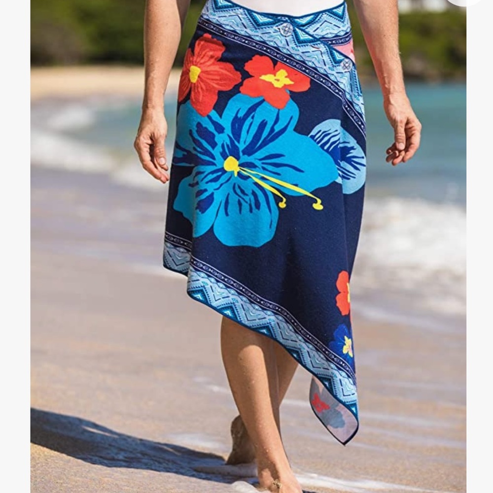 Sarong - Picture 4 of 6